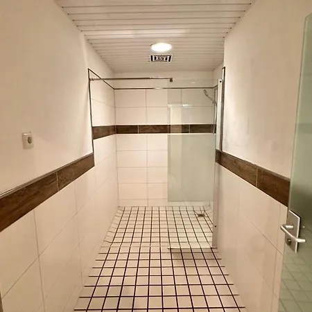 Отель Smart B&b1 Bb1 125 Винтерберг