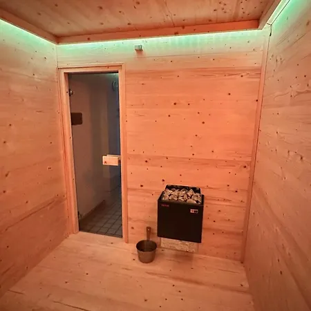 Отель Smart B&b1 Bb1 125